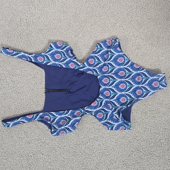 Tavik Victoria One Piece Monaco White Sand Swimsuit Size Medium - Picture 10 of 12